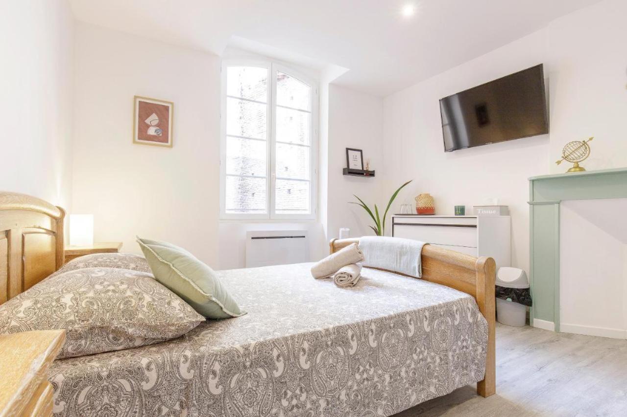 Chambre Griffoul - Hypercentre - Gaillac Habitación foto